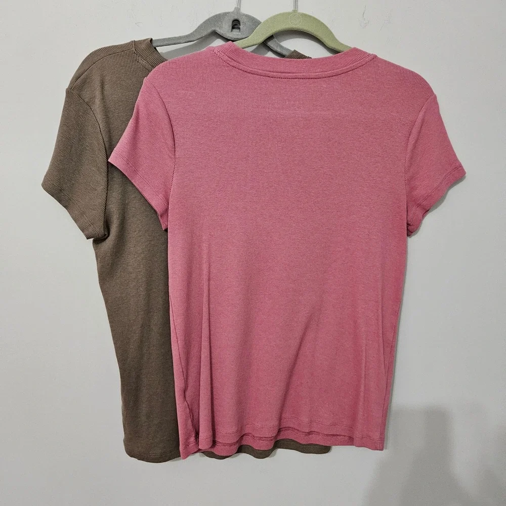 A New Day Womens Ribbed Short Sleeve T-Shirt 2 Pack Mauve Taupe Large Casual - Picture 3 of 10